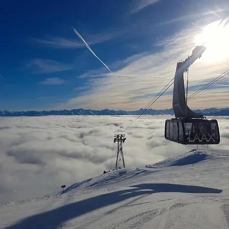 Via Valla - Spacious Open-plan And Peaceful In Salums