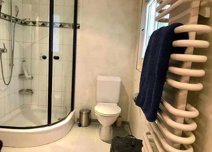 Via Valla - Spacious Open-plan And Peaceful In Salums * لاكس