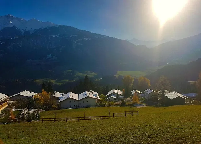 Chalé Via Valla - Spacious Open-plan And Peaceful In Salums *